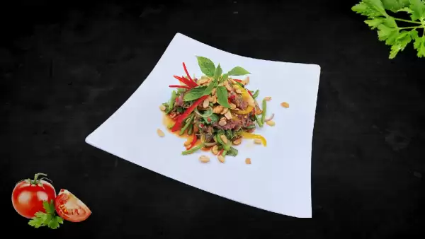 Spicy Beef Salad